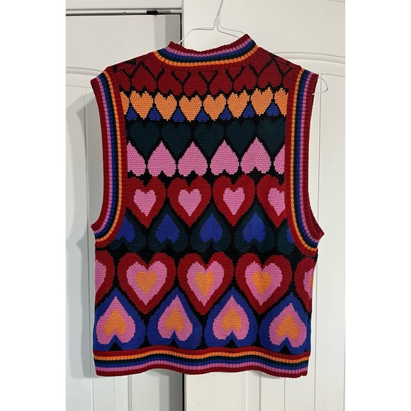 Farm Rio Full of Hearts Vest - Picture 2 of 9